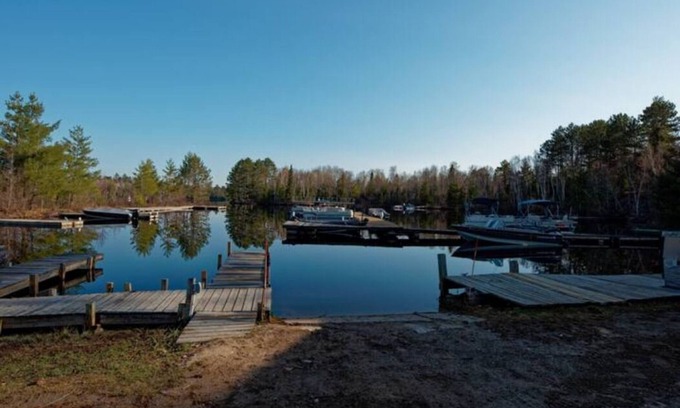 Orr Cabin | Elbow Lake Lodge: Crestview Cabin 3BR/1BA