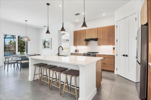 Punta Gorda House | ELD509 Canalfront Vacation Home