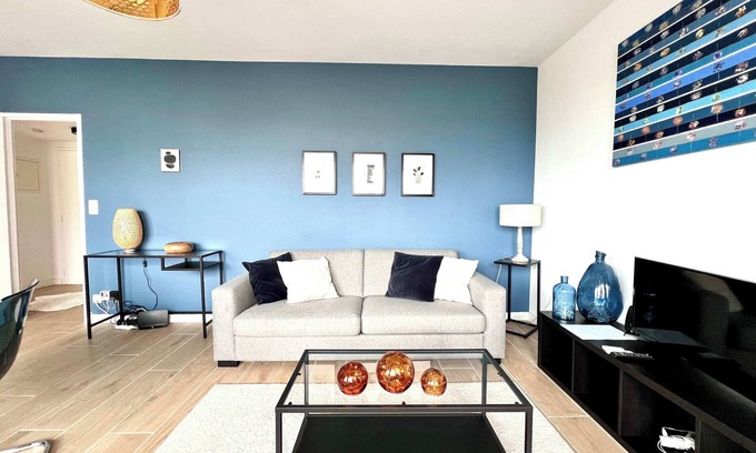 Oudergem Apartment | Elegant 2-room Apartment Near Brussels