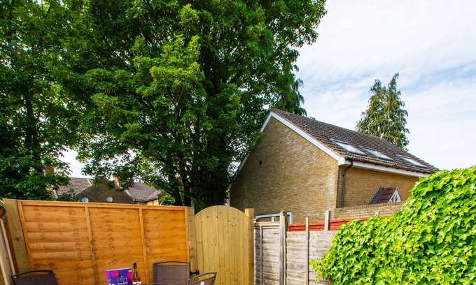 Maidstone House | Elegant 3 Bed House Heart Of Maidstone