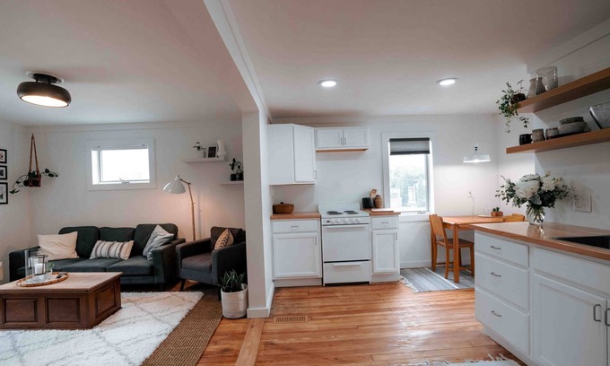 Orrville House | Elegant Boho apartment in downtown Orrville