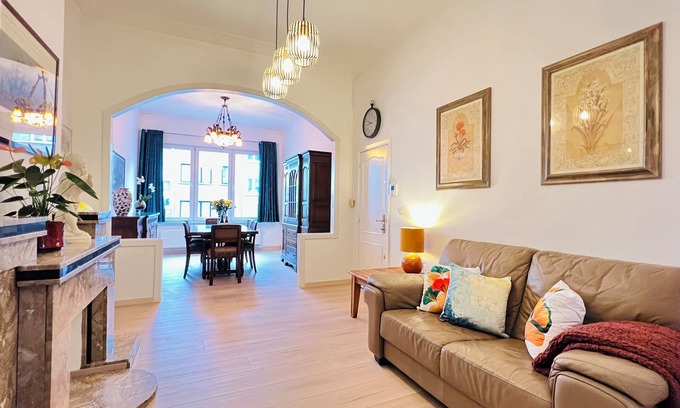 Amandus - Atheneum Apartment | Elegant city escape with terrace
