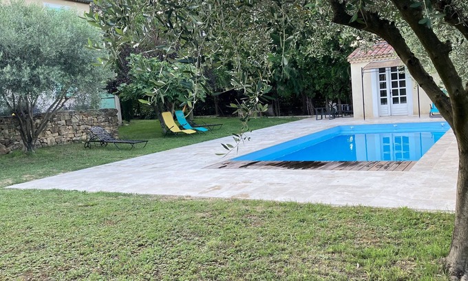 Sabran Villa | Elegant & Cozy Villa: 10 Guests | 6 Bedrooms | Pool | 2000m² Garden