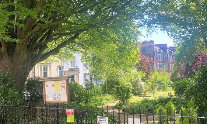 Clifton Apartment | Elegant Georgian Apartment Near Clifton Village