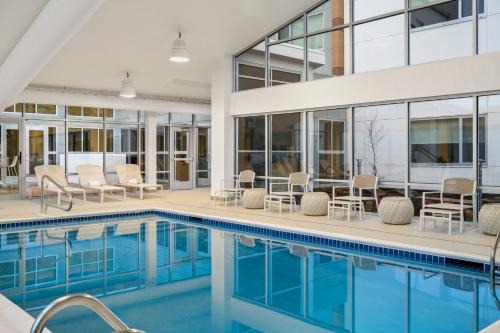 Branson Theater District Hotel | Element Branson