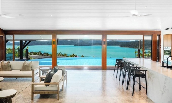 Hamilton Island House | Element Hill