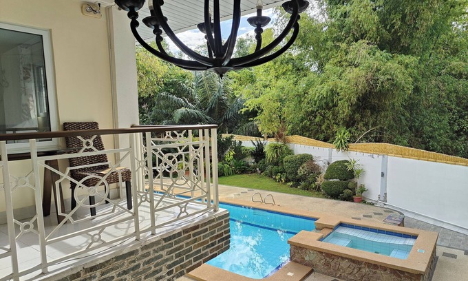 Baclayon Hotel | Elicon Suites Resort Bohol near City Center