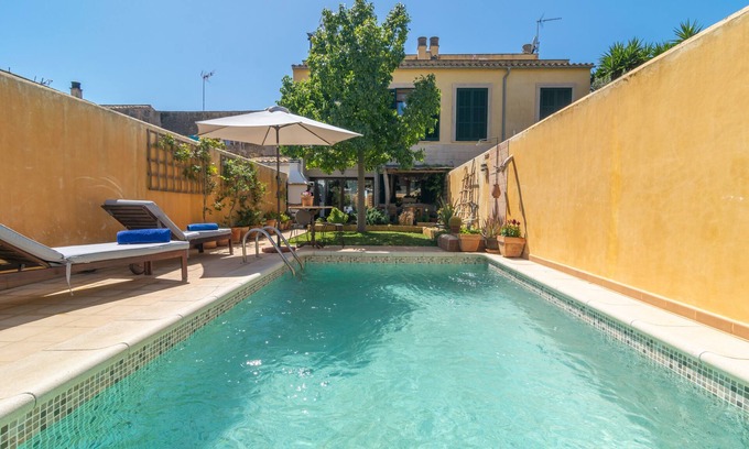Ses Salines Ski Chalet | Els Àngels - Three Bedroom Chalet, Sleeps 5