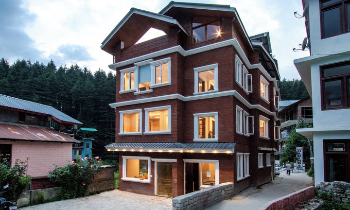 Old Manali Hotel | Elysian Woods New Devidayar