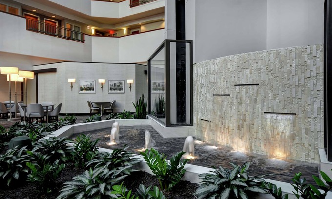 Little Rock Hotel | Embassy Suites Little Rock