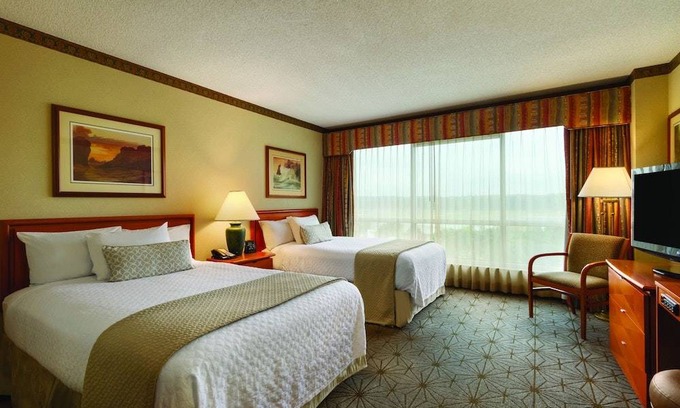 Portland Hotel | Embassy Suites by Hilton Portland Airport 2 Room Suite - 2 Double Beds - Non-smoking