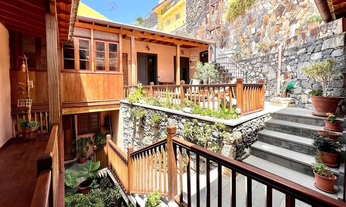 Vallehermoso Cottage | Emblematica casa en Vallehermoso Wifi, jardin, vis