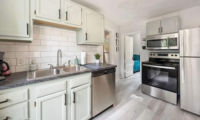 Lakewood House | Embrace Serenity Living Close to Edgewater Beach!