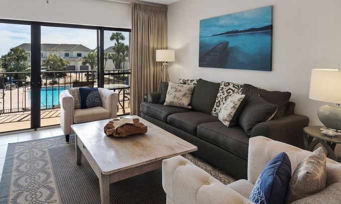 Seagrove Beach Condo | Emerald Hill