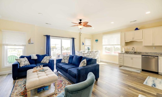 Emerald Isle House | Emerald Isle Vacation Home Walk to Beach!