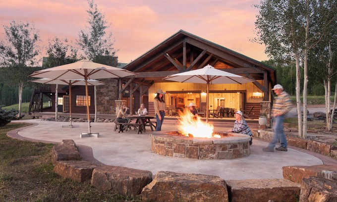 Paonia Cabin | EML 8 Hubbard Park