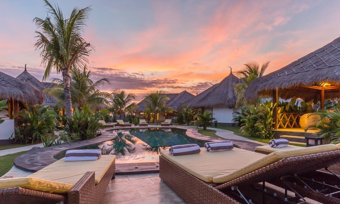 Purwakerti Resort | Emocean Beach Boutique Resort