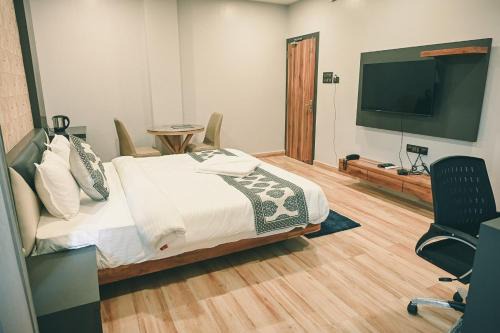 Sualkuchi Hotel | Empire Regency
