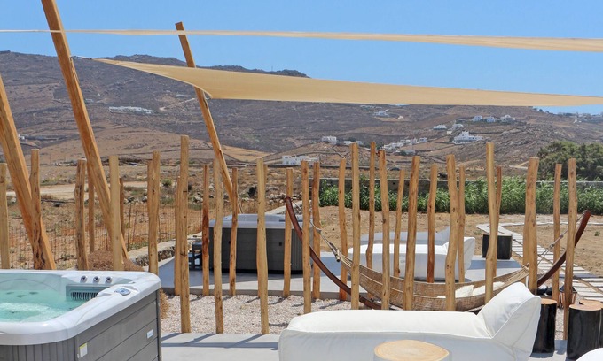 Ftelia Bed & Breakfast | Enalion Suites Mykonos