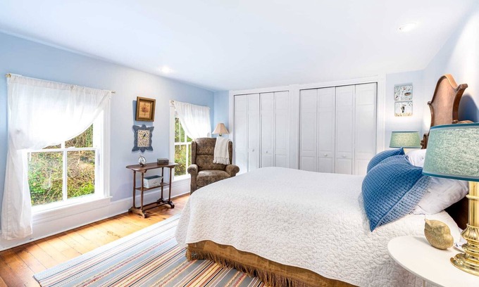 Harpers Ferry House | Enchanting Cottage, walk to Downtown Harpers Ferry