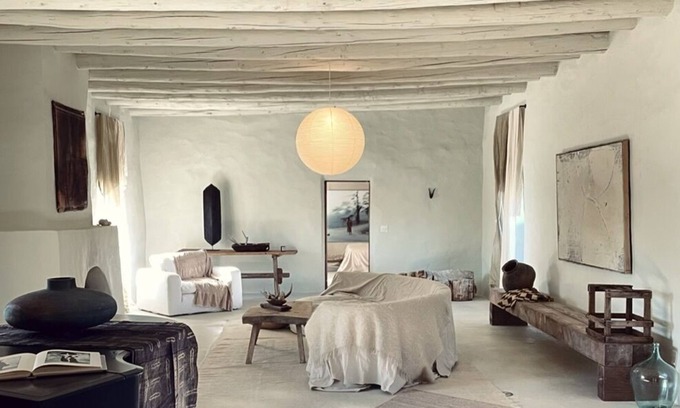 Galisteo House | Enchanting retreat on 5 picturesque acres in the historic village of Galisteo.