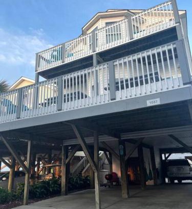 Surfside Beach House | Endless Summer Beach House
