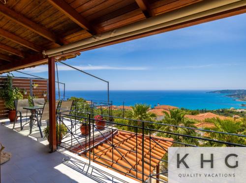 Mousata Apartment | Endless view flat in Vlachata!