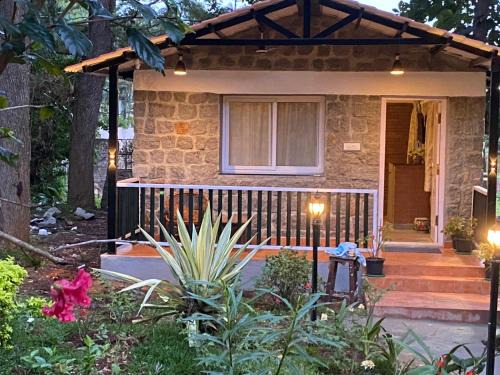 Yelagiri Ski Chalet | English Rustic Stone Cottage