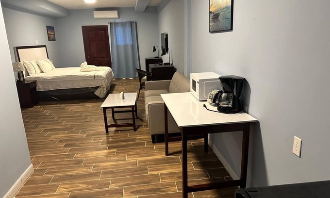 Caye Caulker Hotel | Enjoy Hotel