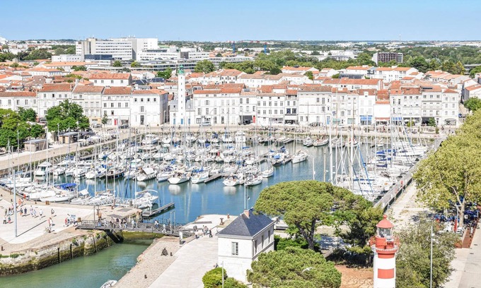 LHoumeau House | Enjoy romantic vacations in this charming little village house near the beach.