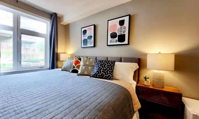 Cougar Creek Apartment | Enjoy Serenity & Relax in 1BR/BA w/Mountain View, 10 minutes drive to Banff