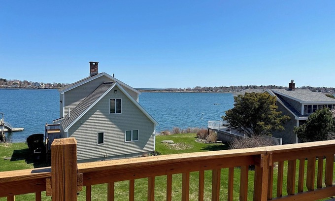 Mid-Coast and Islands Cottage | Enjoy Stunning Ocean Views & Coastal Access at Sea Mist Overlook!