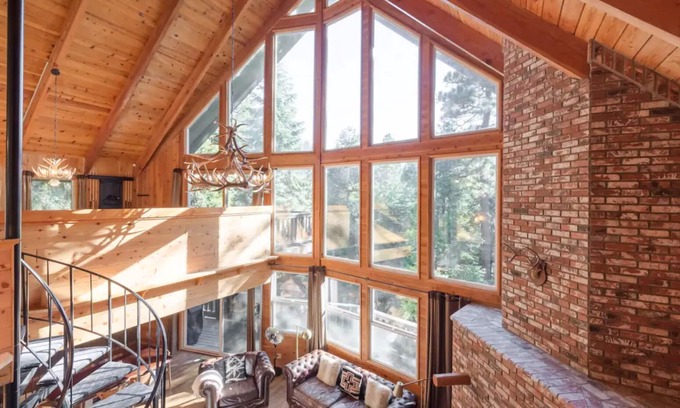 Cedar Glen Cabin | Entertainment Galore - Pool Table, Video games, Foosball, basketball