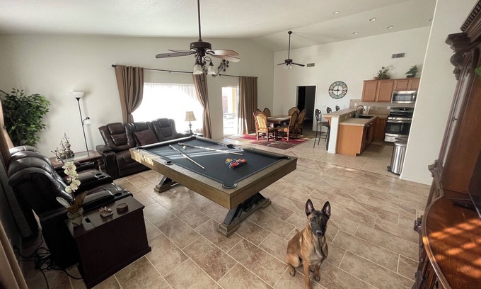 Fort Mohave House | Entire 2,379 sqft house with a lot of amenities!