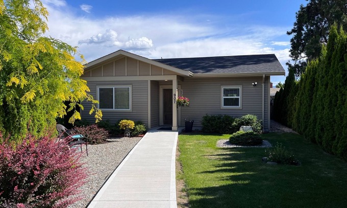 Central Okanagan House | Entire Home No Shared Space