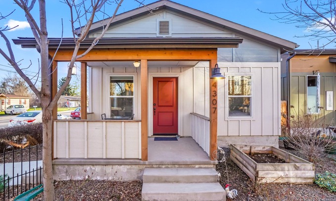 Boise House | Entire Home Walking Distance to Greenbelt, River, Breweries, Wineries & Coffee!