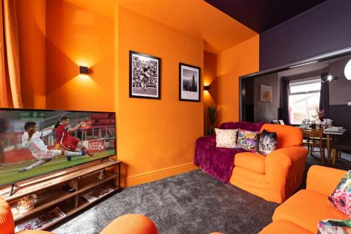 Hull House | Ephphatha 4 Beds Central A63 3 Bedrms Free Wifi - Close to HRI and MKM Stadium