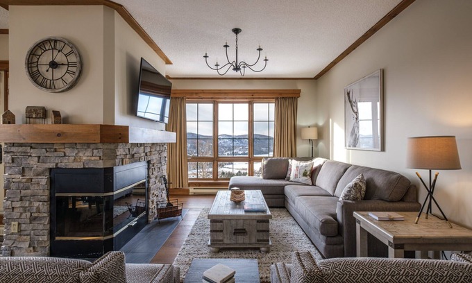 Mont-Tremblant Condo | Equinox Condo | On-Resort Luxury | Direct Ski Access | Stunning View/Tremblant Living