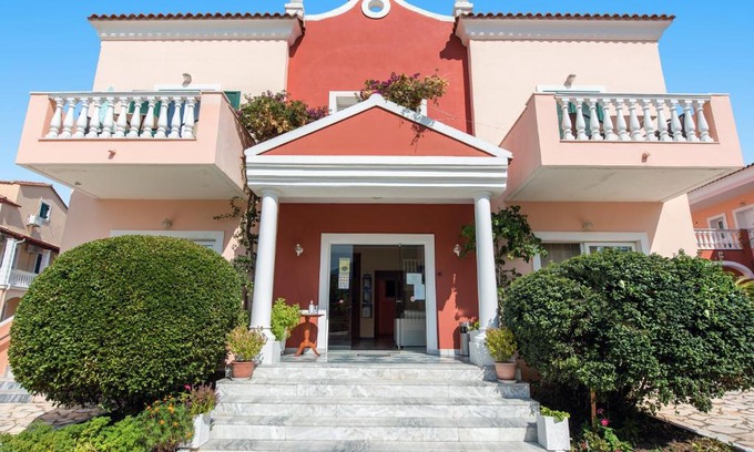 Acharavi Apartment | Eriva Hotel