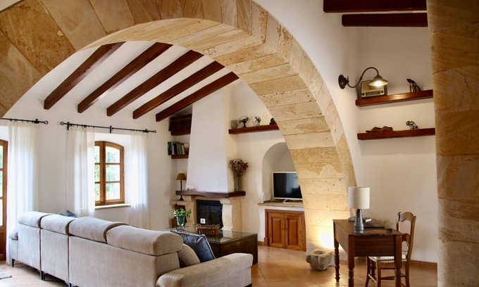 Consell House | Es Molí d'en Mig, jacuzzi, pool and barbecue