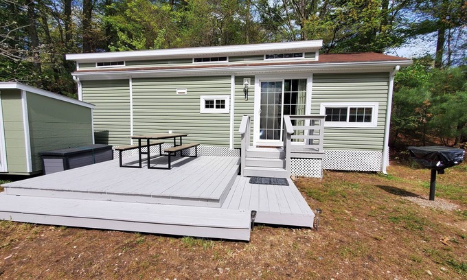 East Falmouth Cabin | Escape to our Cabin in the Pines in beautiful East Falmouth on Sunny Cape Cod.