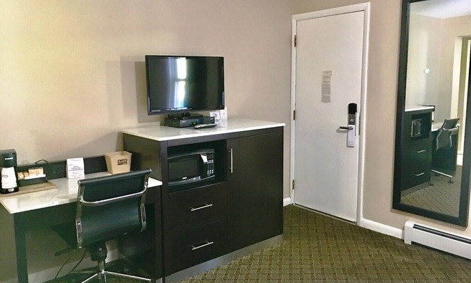 Milford House | Escape to Our Inn: Located Right off Interstate 84 | Free Parking