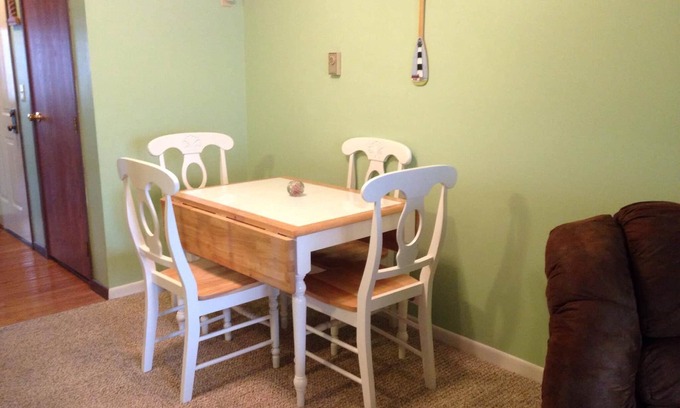 Port Clinton Condo | Escape to the Lake!