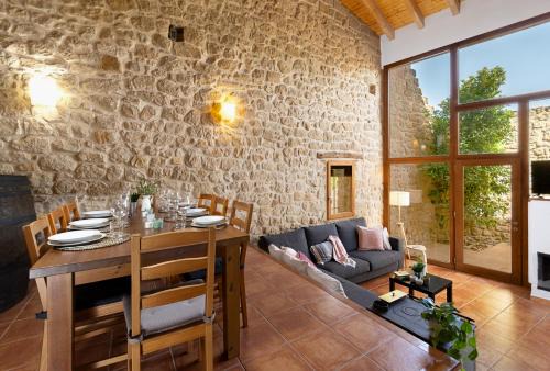 Lledo House | Espacioso pajar con barbacoa - Casa de las Letras