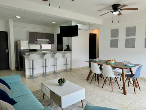 Jacinto Pat Apartment | Esperanza 204