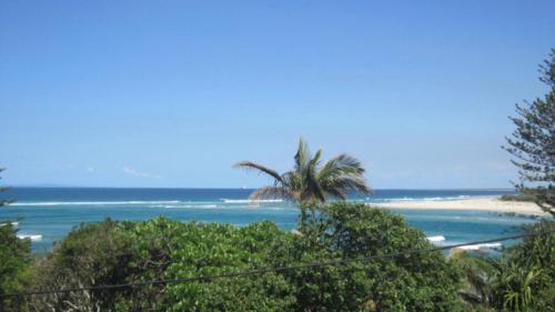 Caloundra Apartment | Esplanade View Unit 3 Wollombi