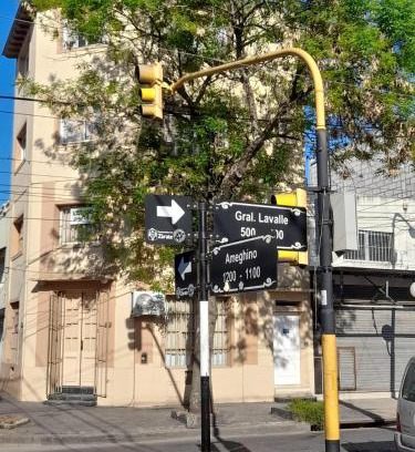 Zarate Apartment | Esquina centrica en Zarate