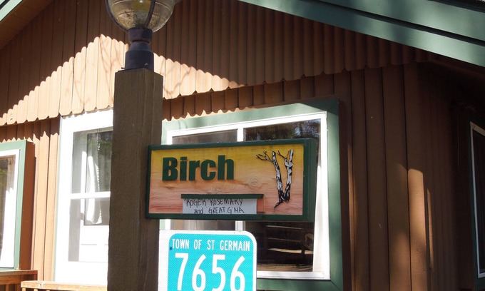 St Germain Cottage | Estrold's Resort- Birch Cabin