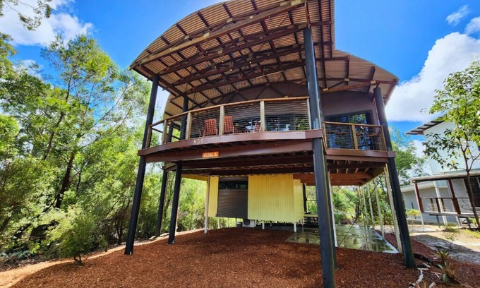Kingfisher Bay House | Eurolie on High at Kingfisher Bay Resort Fraser Island