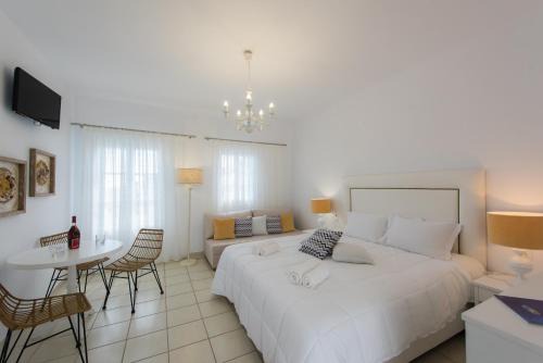 Apollonia Apartment | Eutuxia Rooms & Studios